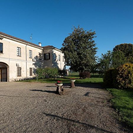 Agriturismo Cascina Graziosa Cameriano Екстериор снимка