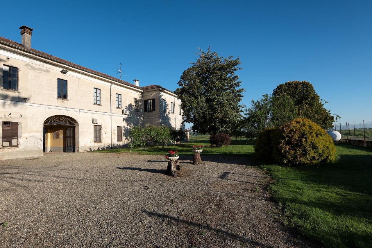 Agriturismo Cascina Graziosa Cameriano Екстериор снимка